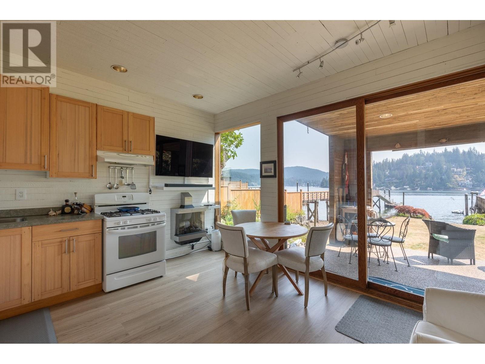 2802 Panorama Drive, North Vancouver, British Columbia  V7G 1V6 - Photo 31 - R2958331