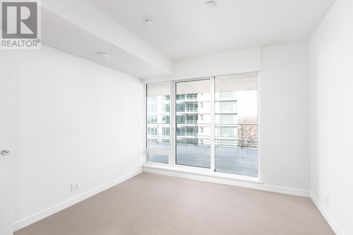 Listing Picture 13 of 32 : 809 6622 PEARSON WAY, Richmond / 烈治文 - 魯藝地產 Yvonne Lu Group - MLS Medallion Club Member