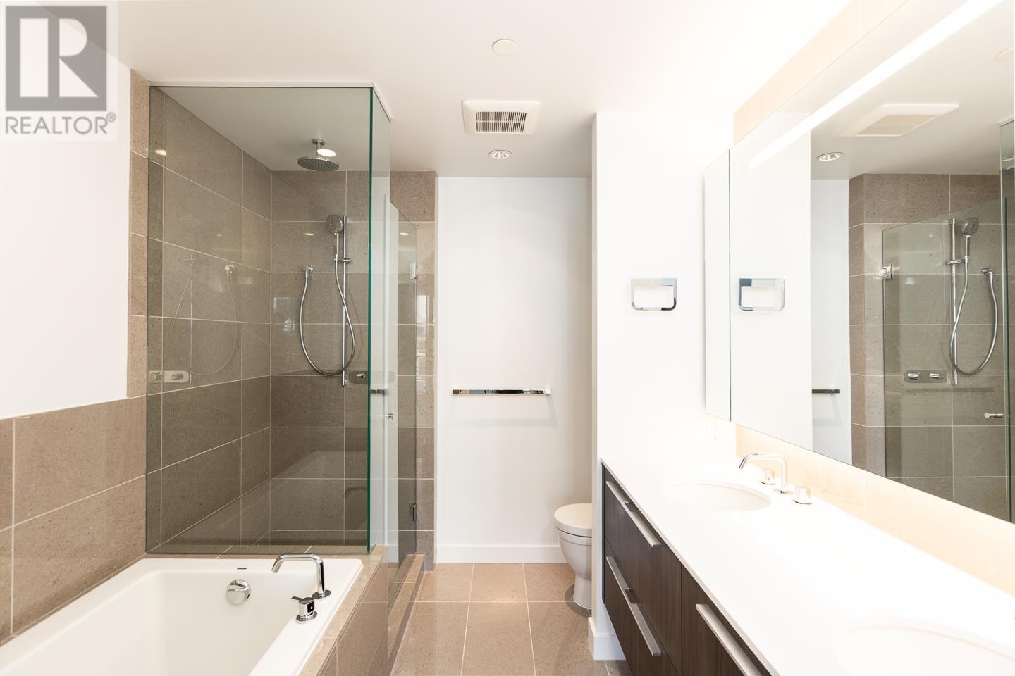 Listing Picture 12 of 32 : 809 6622 PEARSON WAY, Richmond / 烈治文 - 魯藝地產 Yvonne Lu Group - MLS Medallion Club Member