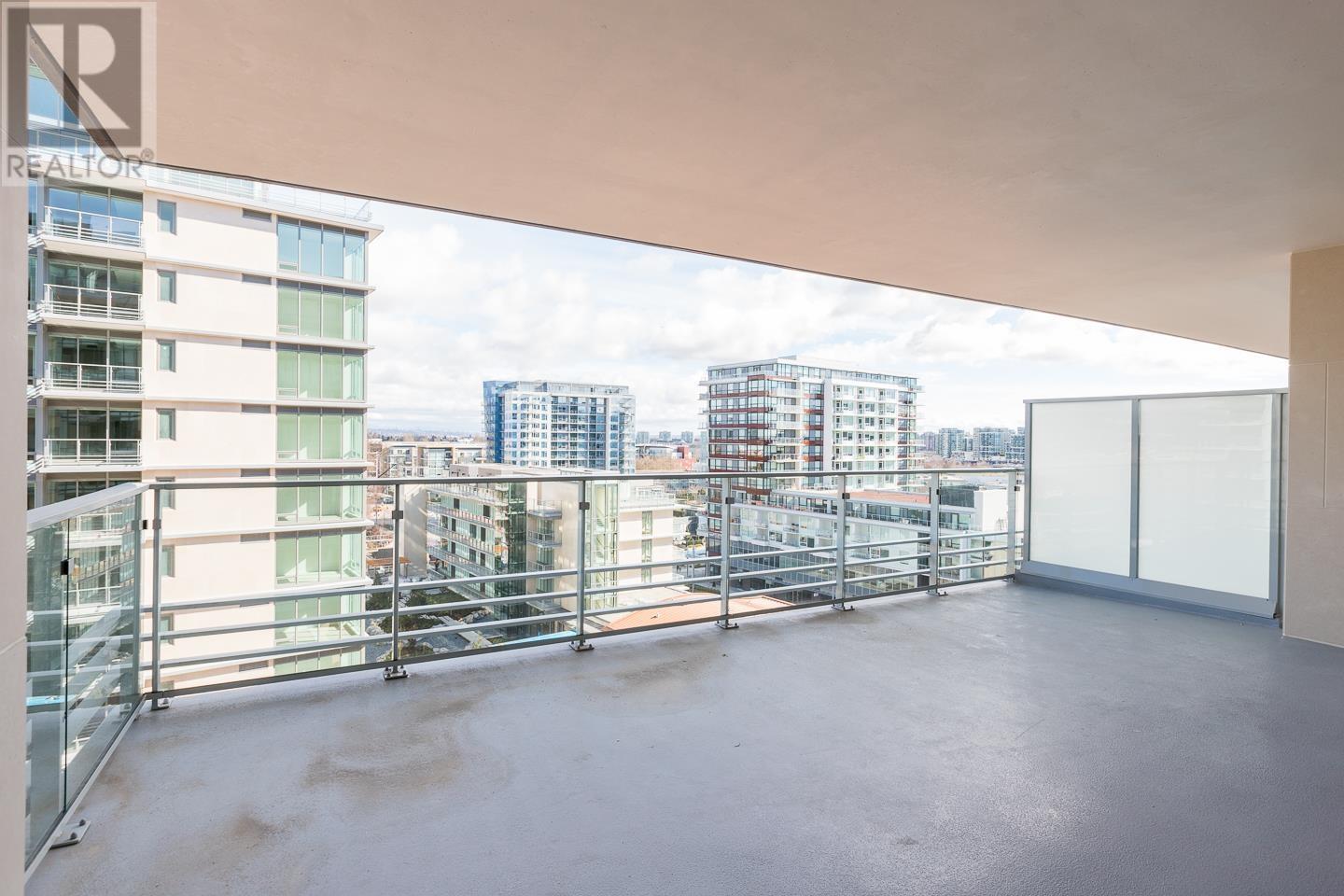 Listing Picture 6 of 32 : 809 6622 PEARSON WAY, Richmond / 烈治文 - 魯藝地產 Yvonne Lu Group - MLS Medallion Club Member