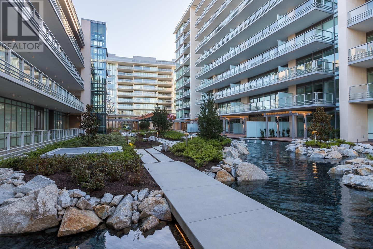 Listing Picture 24 of 32 : 809 6622 PEARSON WAY, Richmond / 烈治文 - 魯藝地產 Yvonne Lu Group - MLS Medallion Club Member
