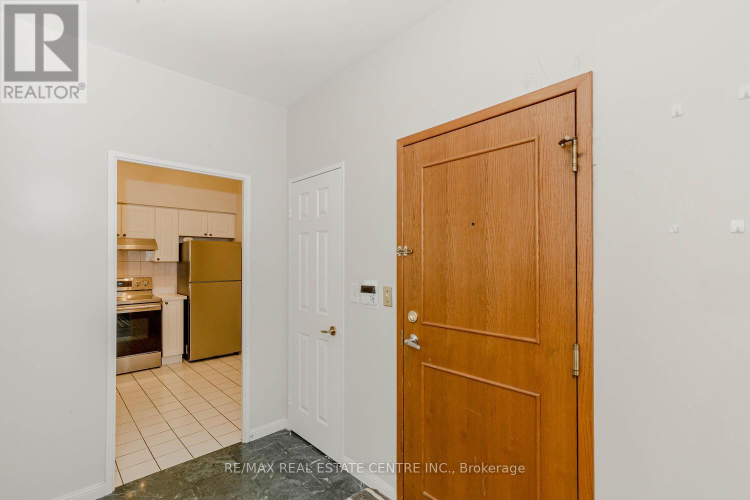 Ph 307 - 18 Lee Centre Drive, Toronto, Ontario  M1H 3H5 - Photo 10 - E11931495