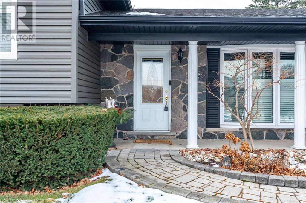 3237 Woodward Avenue, Burlington, Ontario  L7N 2M6 - Photo 3 - 40691909