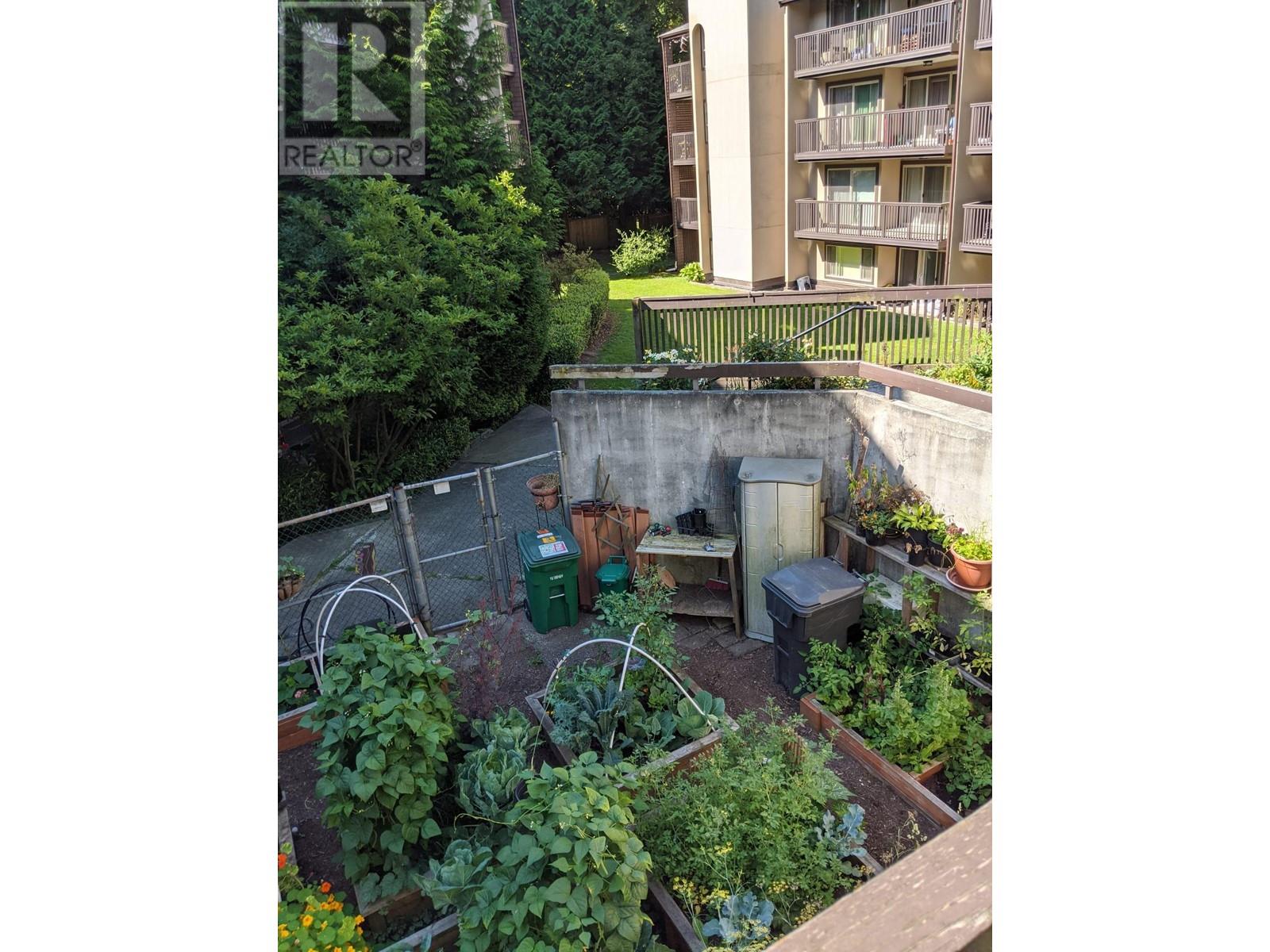 Listing Picture 10 of 12 : 421 9867 MANCHESTER DRIVE, Burnaby / 本拿比 - 魯藝地產 Yvonne Lu Group - MLS Medallion Club Member