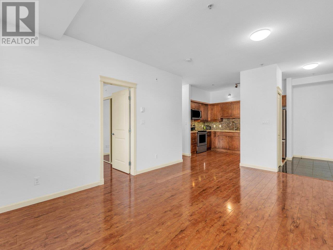 307 22858 Lougheed Highway, Maple Ridge, British Columbia  V2X 2V6 - Photo 22 - R2958344