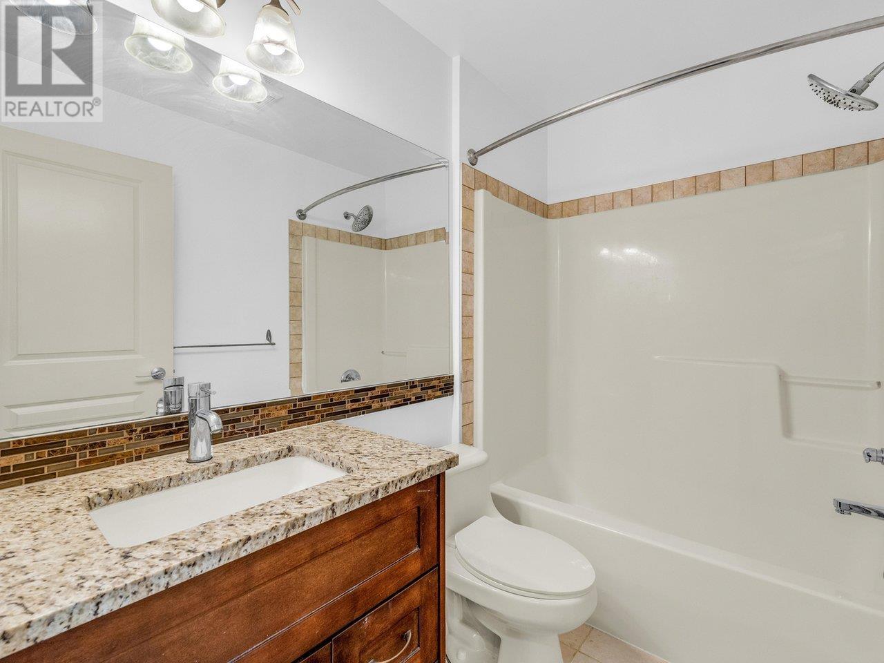307 22858 Lougheed Highway, Maple Ridge, British Columbia  V2X 2V6 - Photo 8 - R2958344