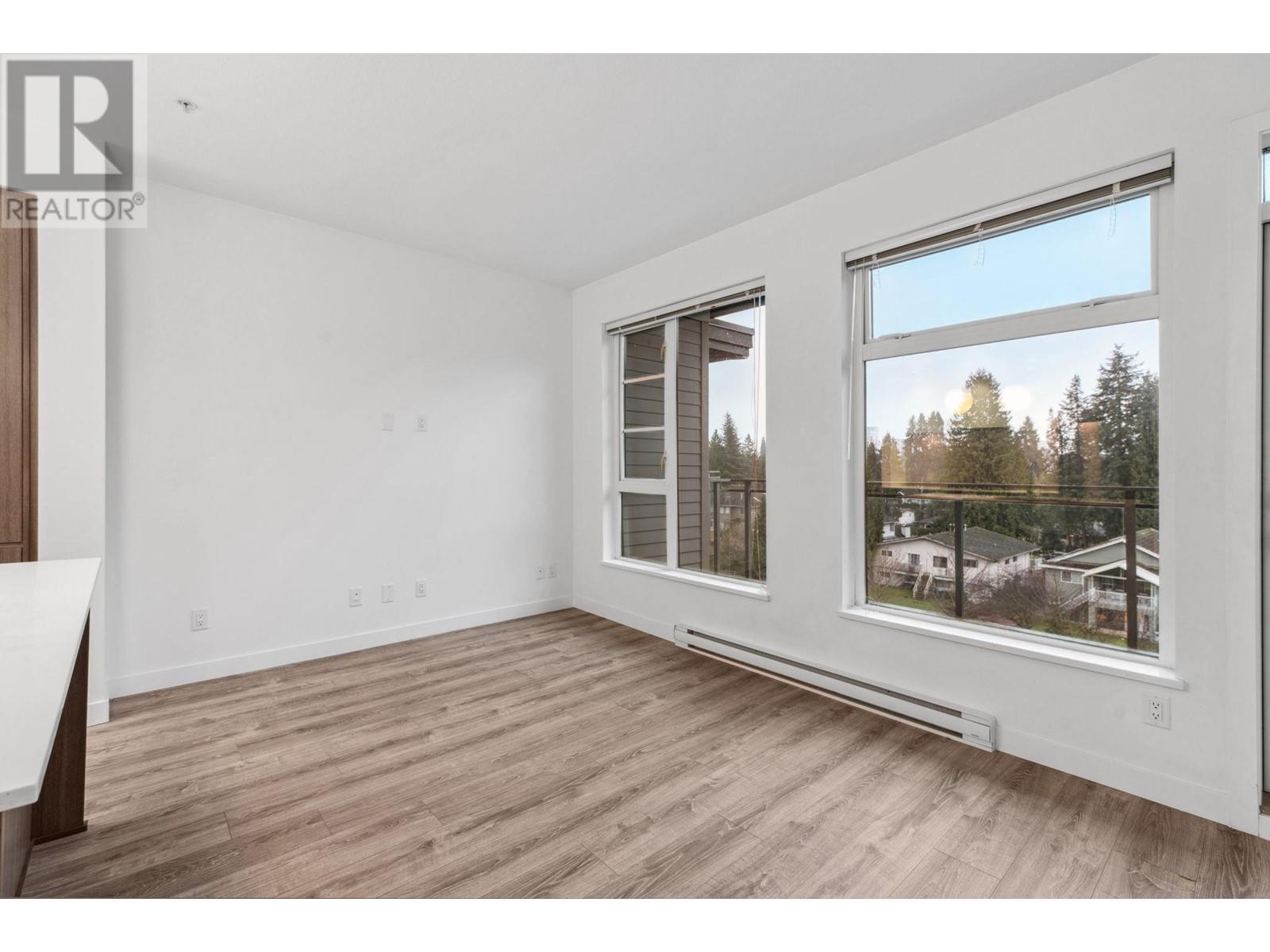 515 516 Foster Avenue, Coquitlam, British Columbia V3J 0H8 - Photo 2 - R2958374