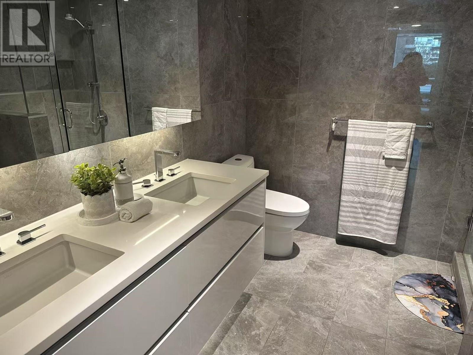 Listing Picture 16 of 26 : 412 6328 NO. 3 ROAD, Richmond / 烈治文 - 魯藝地產 Yvonne Lu Group - MLS Medallion Club Member