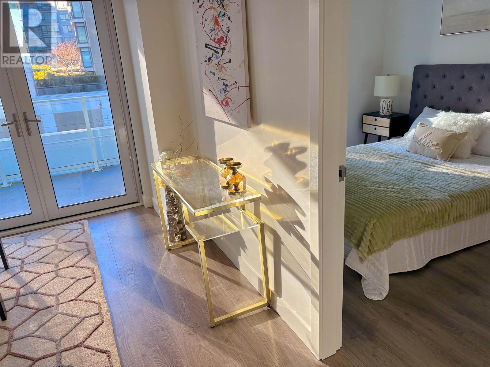 Listing Picture 10 of 26 : 412 6328 NO. 3 ROAD, Richmond / 烈治文 - 魯藝地產 Yvonne Lu Group - MLS Medallion Club Member