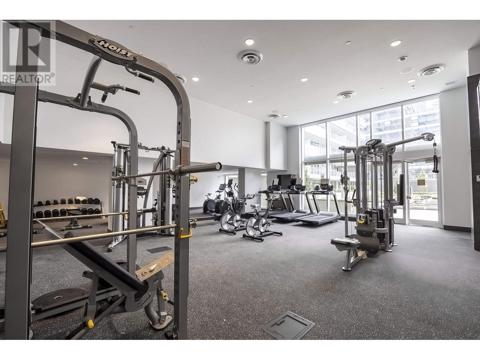 Listing Picture 24 of 26 : 412 6328 NO. 3 ROAD, Richmond / 烈治文 - 魯藝地產 Yvonne Lu Group - MLS Medallion Club Member