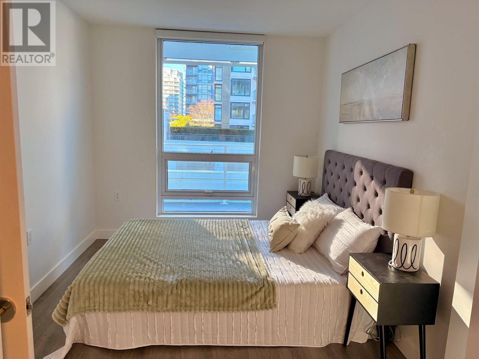 Listing Picture 13 of 26 : 412 6328 NO. 3 ROAD, Richmond / 烈治文 - 魯藝地產 Yvonne Lu Group - MLS Medallion Club Member