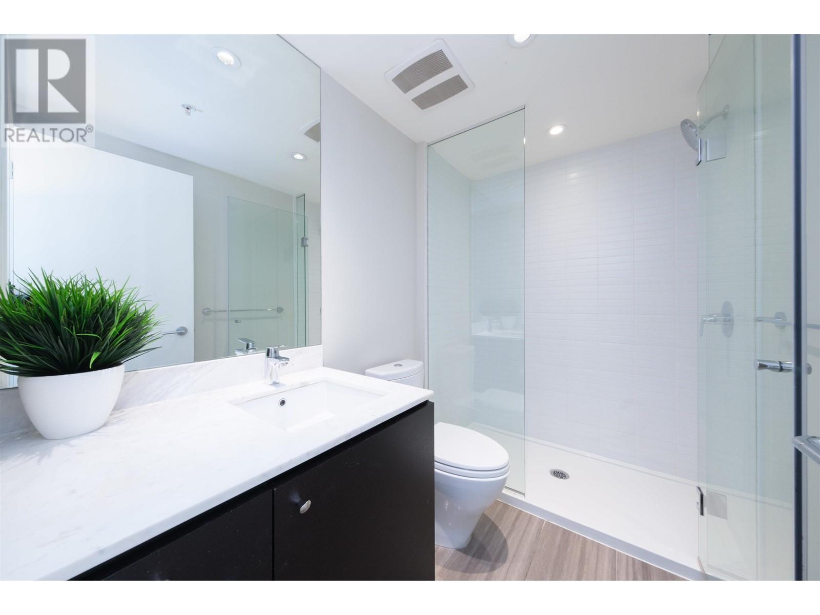 Listing Picture 16 of 27 : 503 6180 COONEY ROAD, Richmond / 烈治文 - 魯藝地產 Yvonne Lu Group - MLS Medallion Club Member