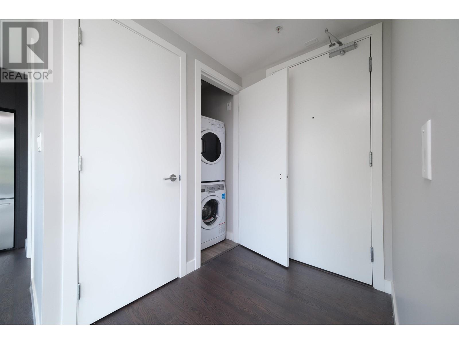 Listing Picture 17 of 27 : 503 6180 COONEY ROAD, Richmond / 烈治文 - 魯藝地產 Yvonne Lu Group - MLS Medallion Club Member