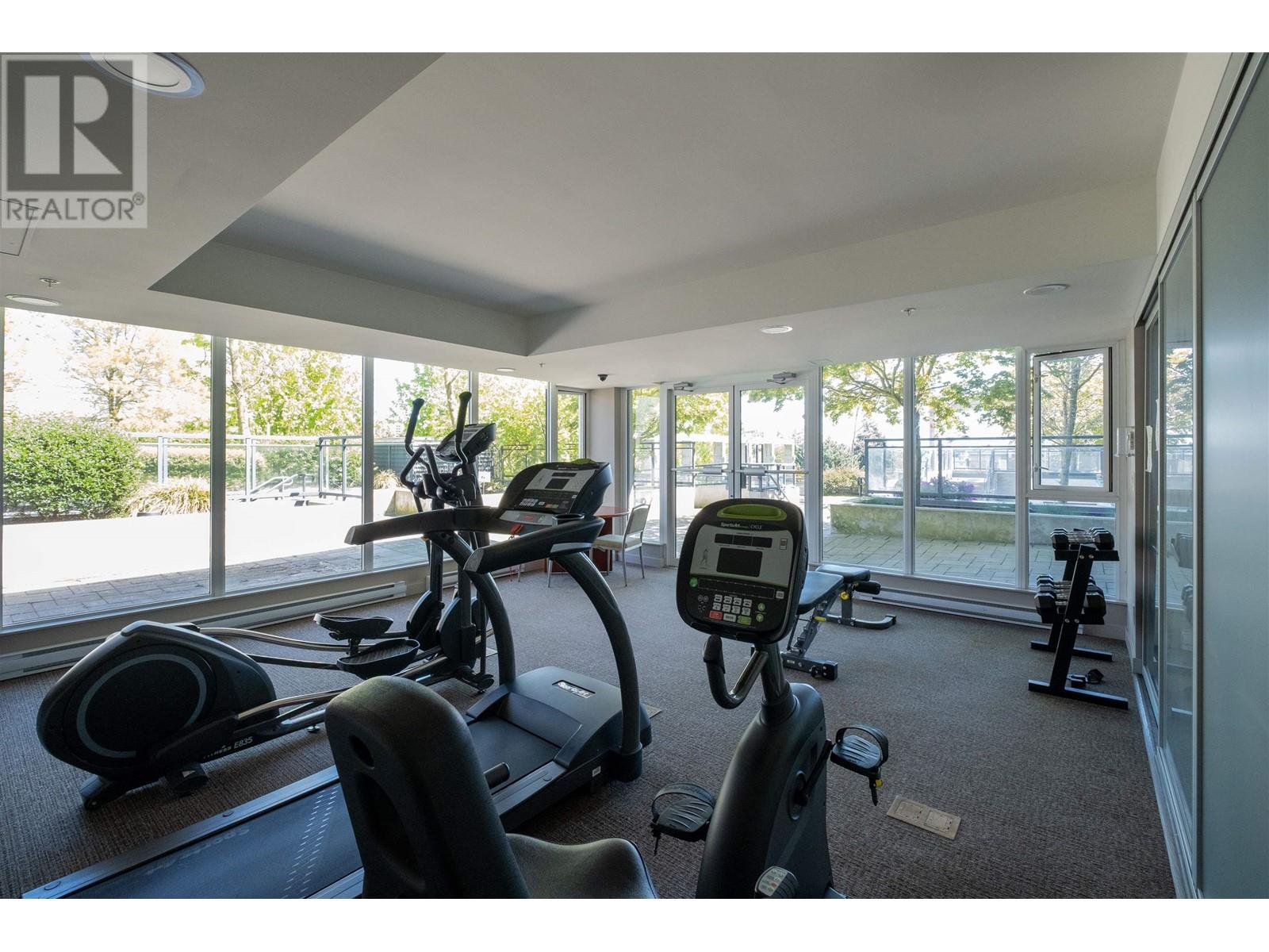 Listing Picture 25 of 27 : 503 6180 COONEY ROAD, Richmond / 烈治文 - 魯藝地產 Yvonne Lu Group - MLS Medallion Club Member