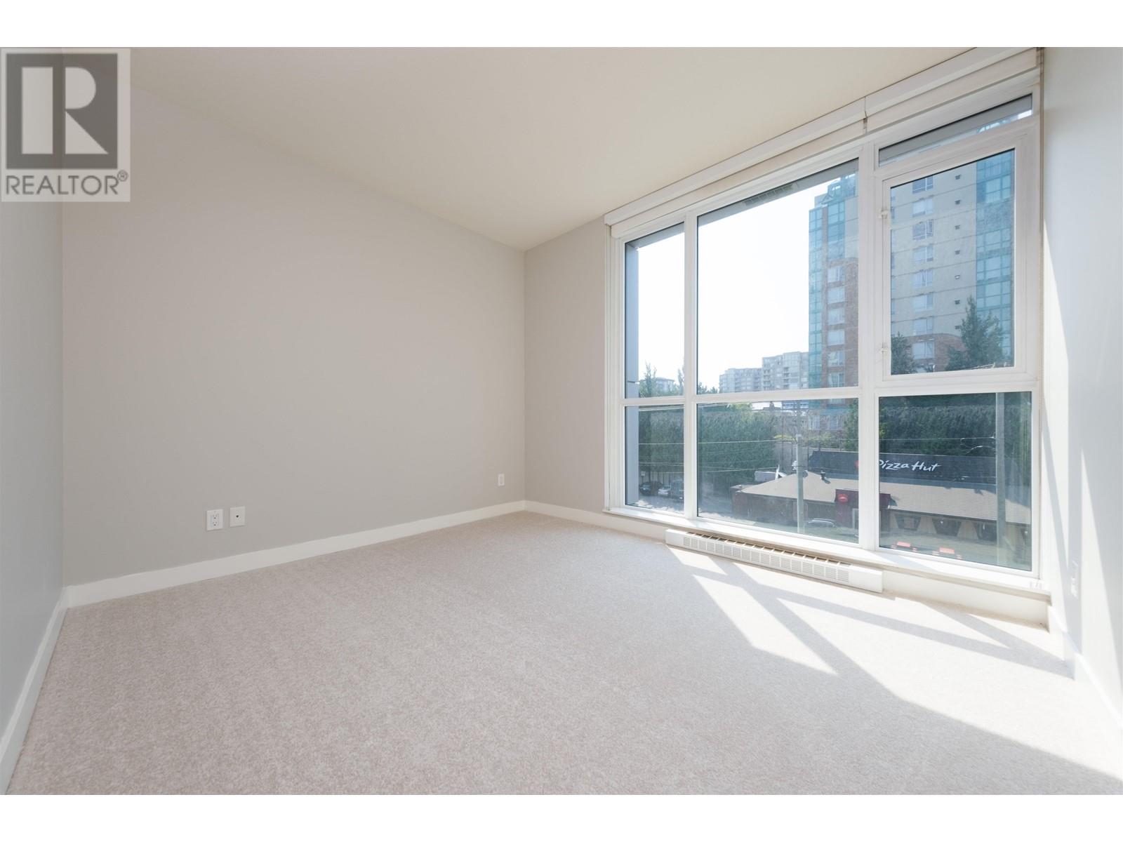 Listing Picture 10 of 27 : 503 6180 COONEY ROAD, Richmond / 烈治文 - 魯藝地產 Yvonne Lu Group - MLS Medallion Club Member