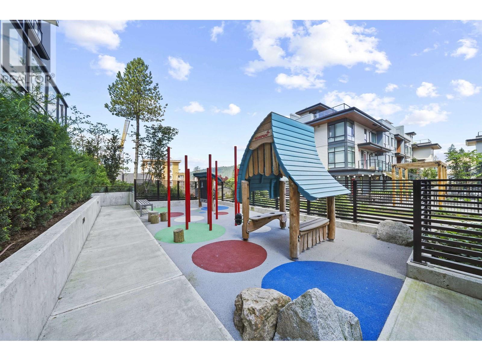 305 707 Como Lake Avenue, Coquitlam, British Columbia V6B 0E3 - Photo 27 - R2958114