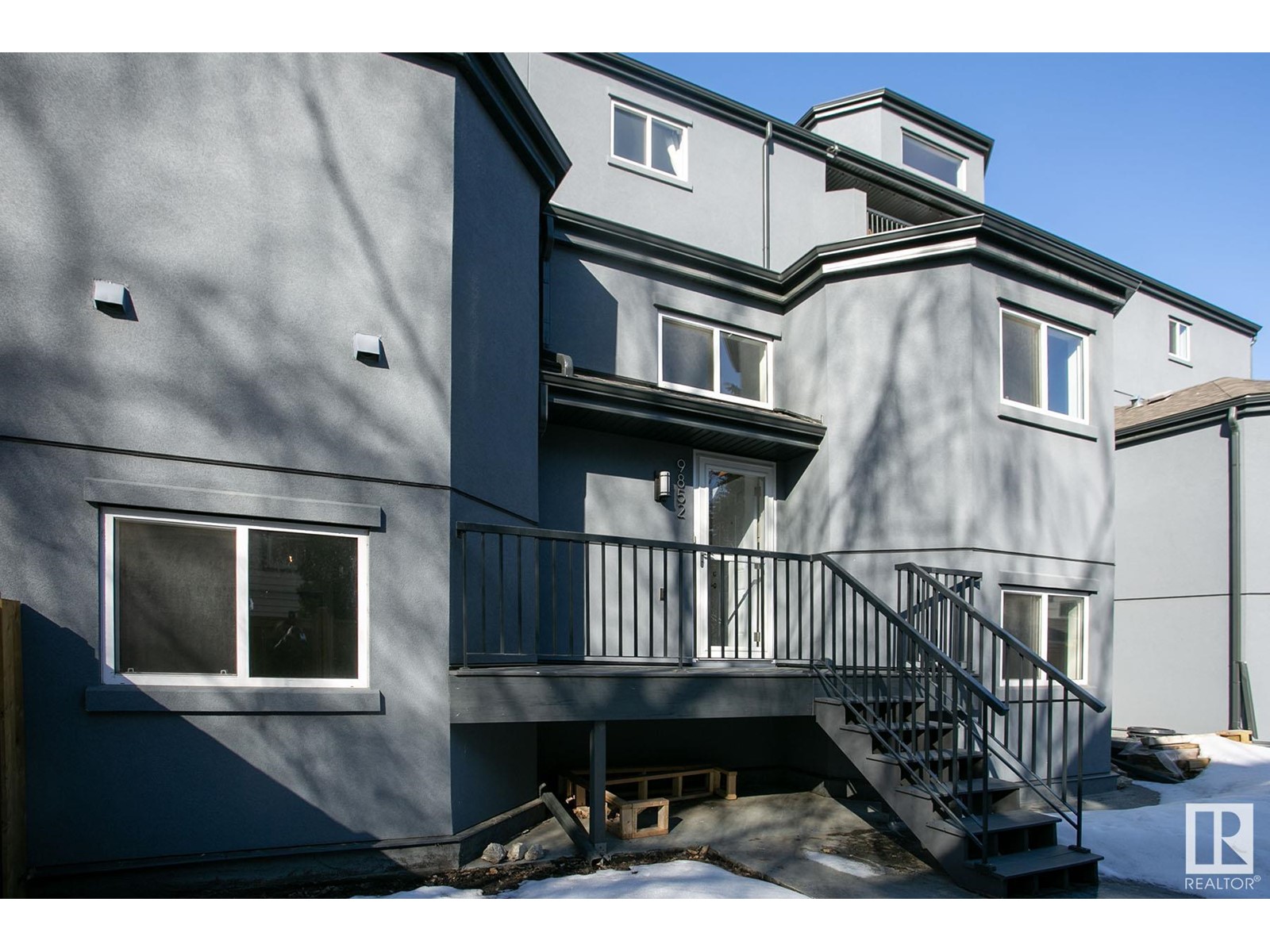 #106 9854 88 Av Nw, Edmonton, Alberta  T6E 2R3 - Photo 3 - E4418688