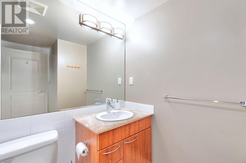 Listing Picture 18 of 39 : 455 1483 E KING EDWARD AVENUE, Vancouver / 溫哥華 - 魯藝地產 Yvonne Lu Group - MLS Medallion Club Member