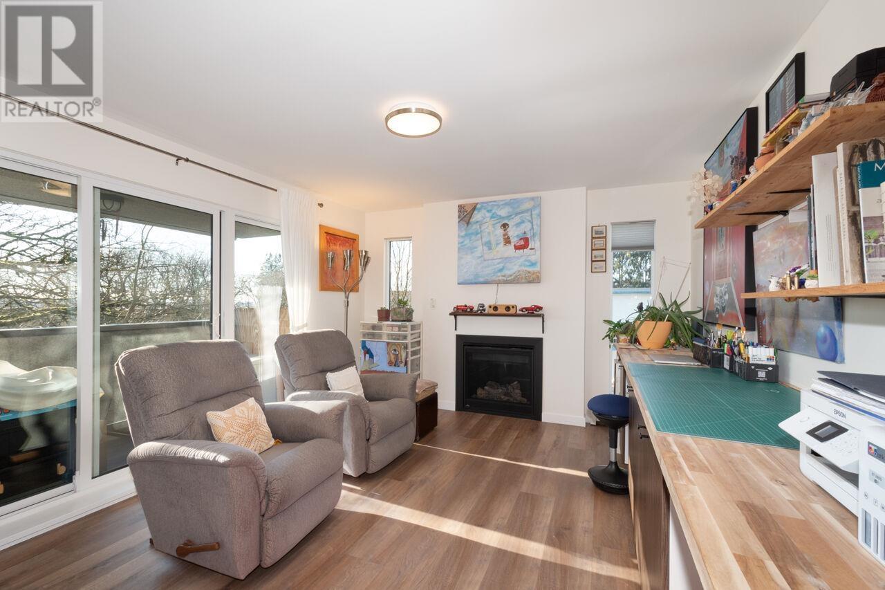 Property at 405 8775 CARTIER STREET image 5