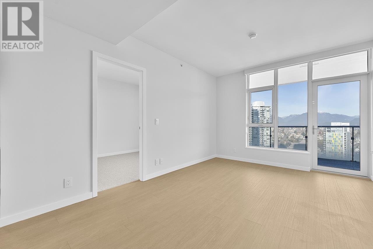 Listing Picture 4 of 29 : 3606 4168 LOUGHEED HIGHWAY, Burnaby / 本拿比 - 魯藝地產 Yvonne Lu Group - MLS Medallion Club Member