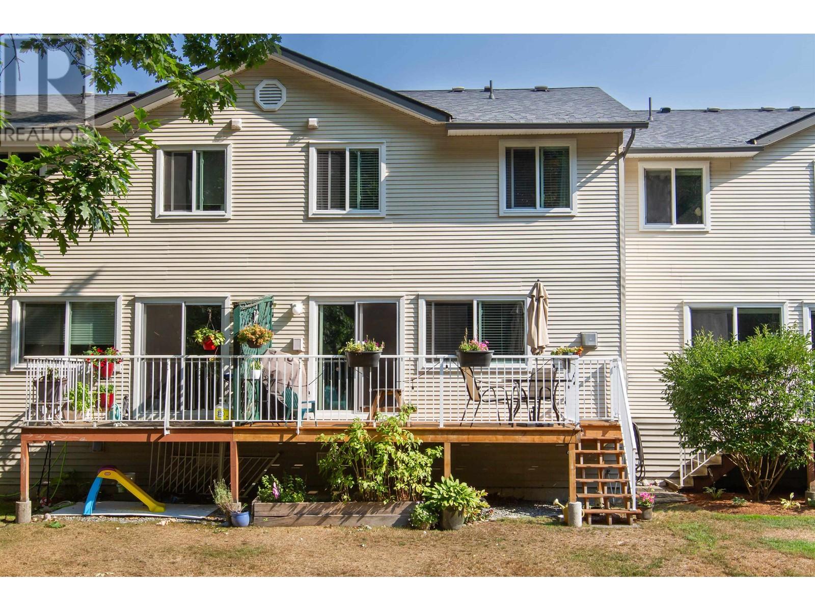 8 39920 Government Road, Squamish, British Columbia  V8B 0G5 - Photo 1 - R2958410