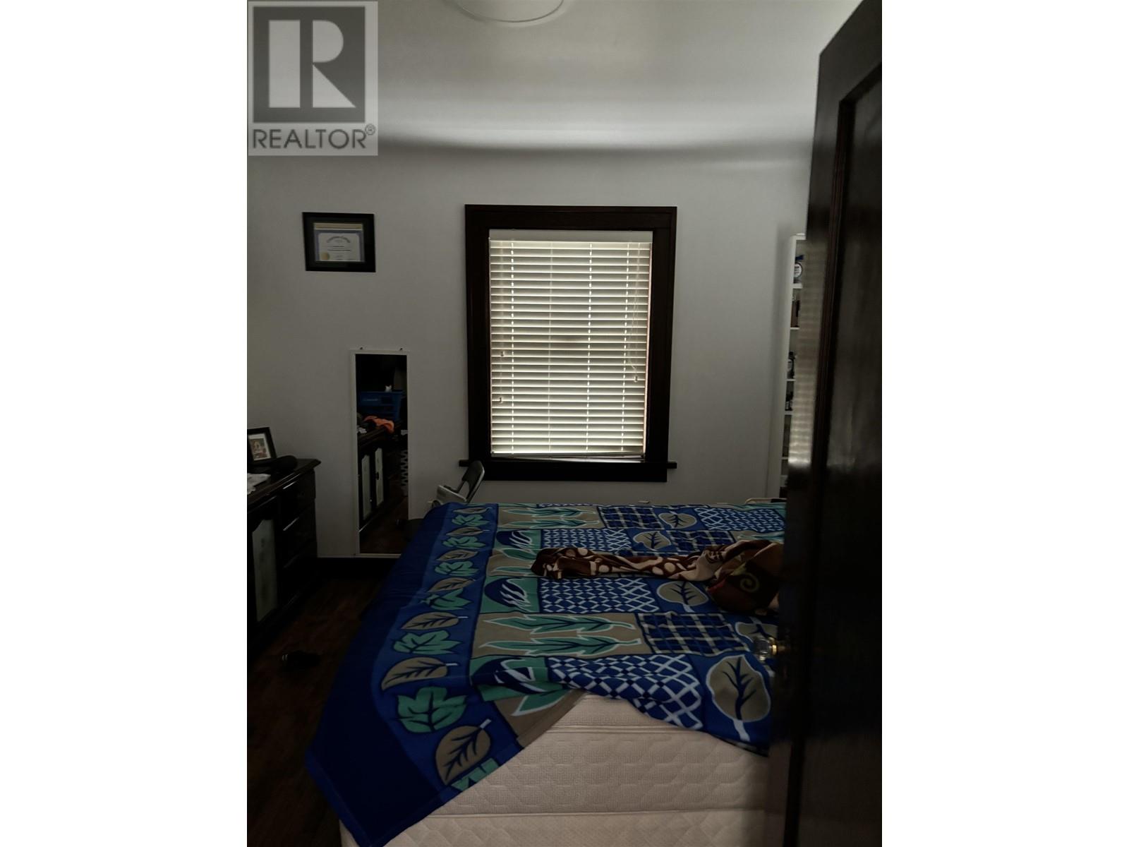 7986 15th Avenue, Burnaby, British Columbia  V3N 1X1 - Photo 9 - R2957748