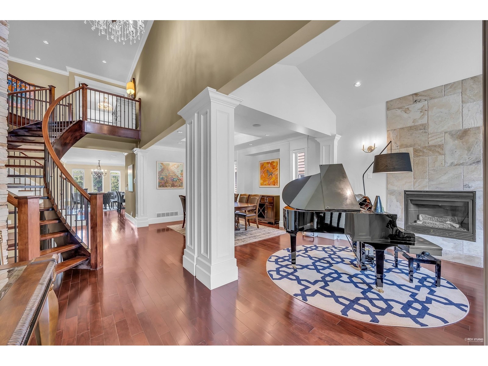 Property at 16231 31 AVENUE image 1