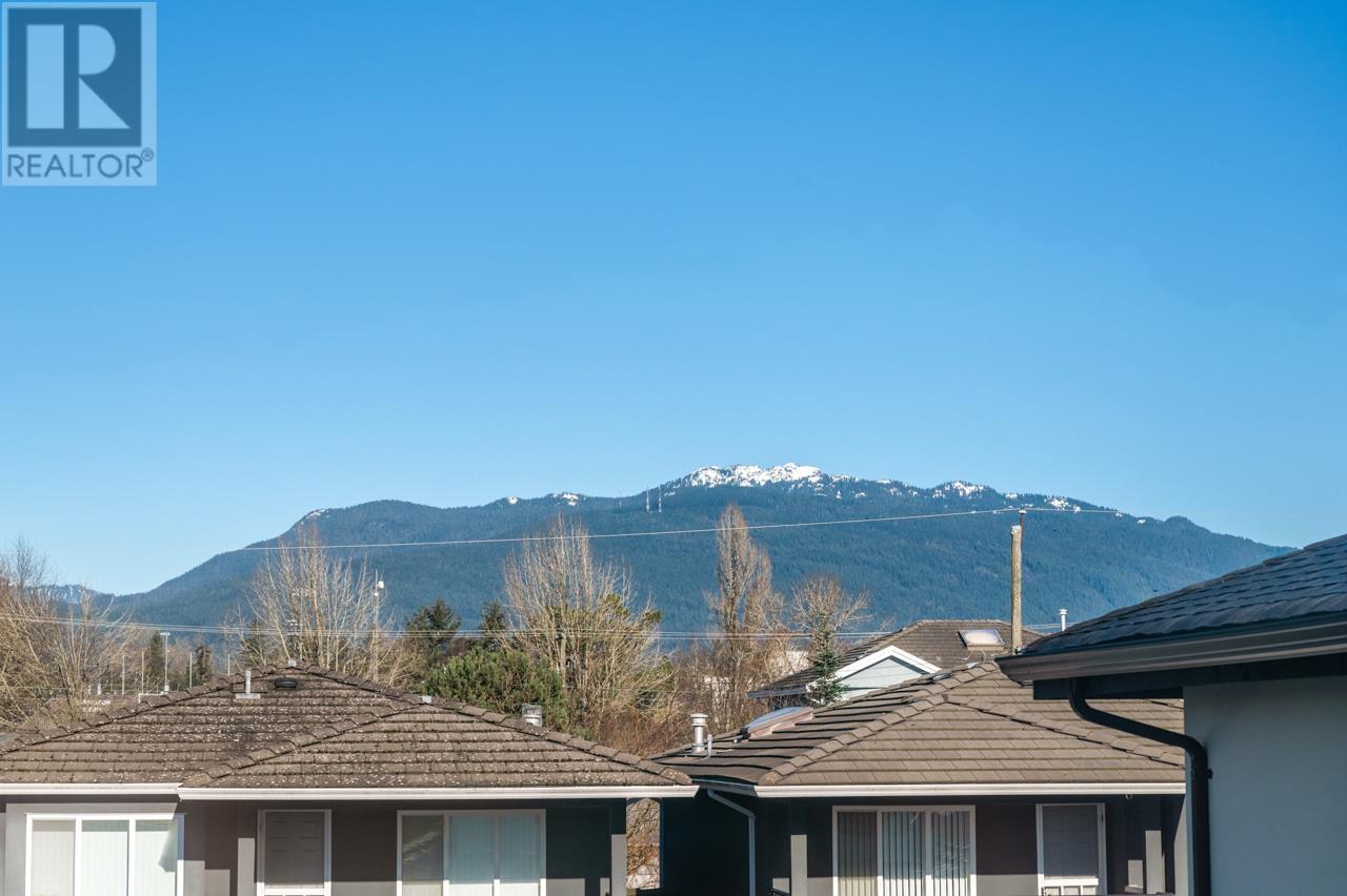 6173 Aubrey Street, Burnaby, British Columbia  V5B 2C9 - Photo 6 - R2958336