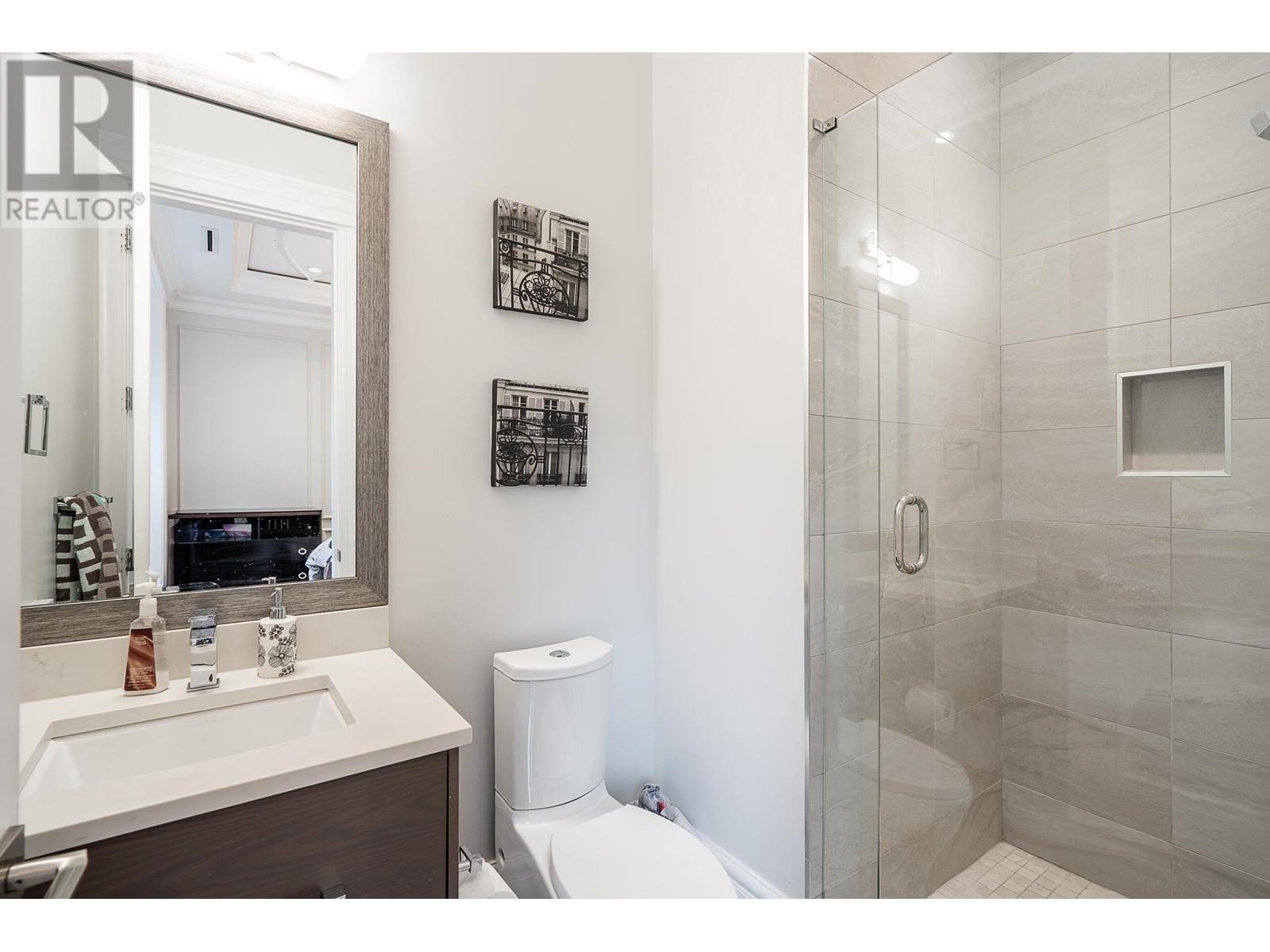 Listing Picture 21 of 40 : 8071 ALANMORE PLACE, Richmond / 烈治文 - 魯藝地產 Yvonne Lu Group - MLS Medallion Club Member
