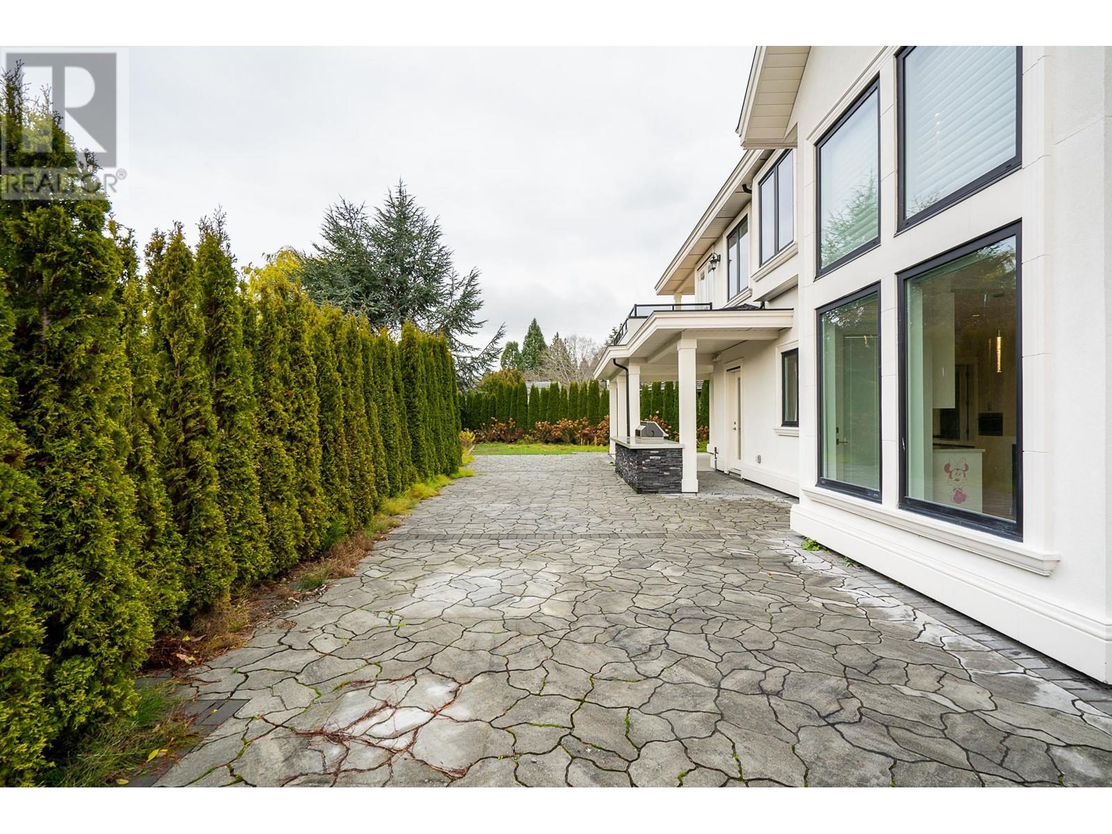 Listing Picture 37 of 40 : 8071 ALANMORE PLACE, Richmond / 烈治文 - 魯藝地產 Yvonne Lu Group - MLS Medallion Club Member