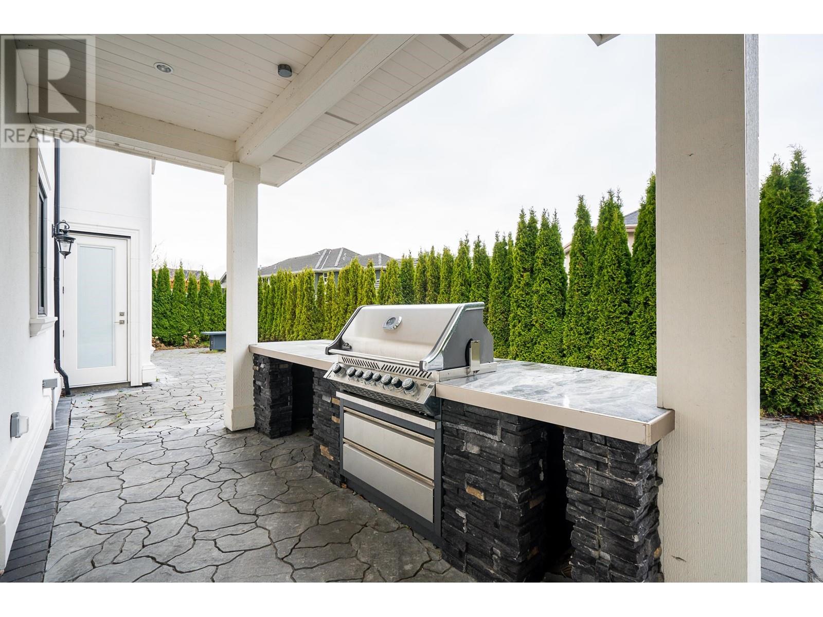 Listing Picture 38 of 40 : 8071 ALANMORE PLACE, Richmond / 烈治文 - 魯藝地產 Yvonne Lu Group - MLS Medallion Club Member