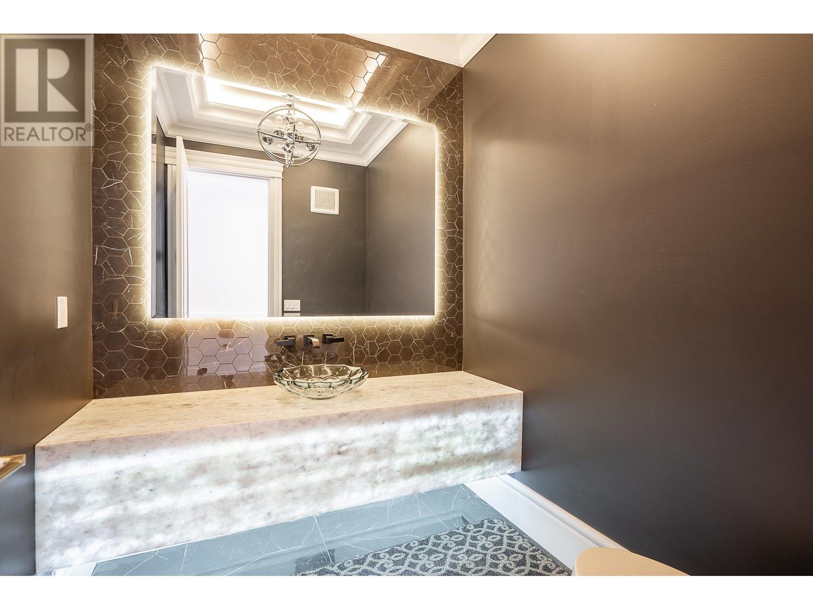 Listing Picture 19 of 40 : 8071 ALANMORE PLACE, Richmond / 烈治文 - 魯藝地產 Yvonne Lu Group - MLS Medallion Club Member