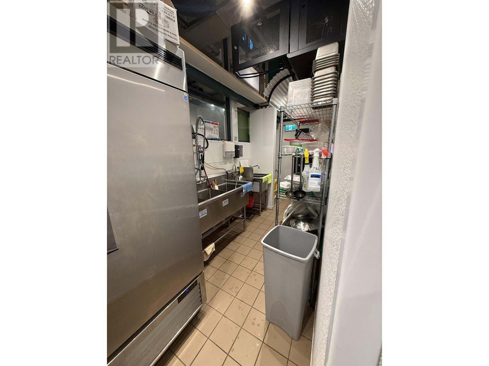 Listing Picture 28 of 29 : 7A 555 12TH AVENUE, Vancouver / 溫哥華 - 魯藝地產 Yvonne Lu Group - MLS Medallion Club Member