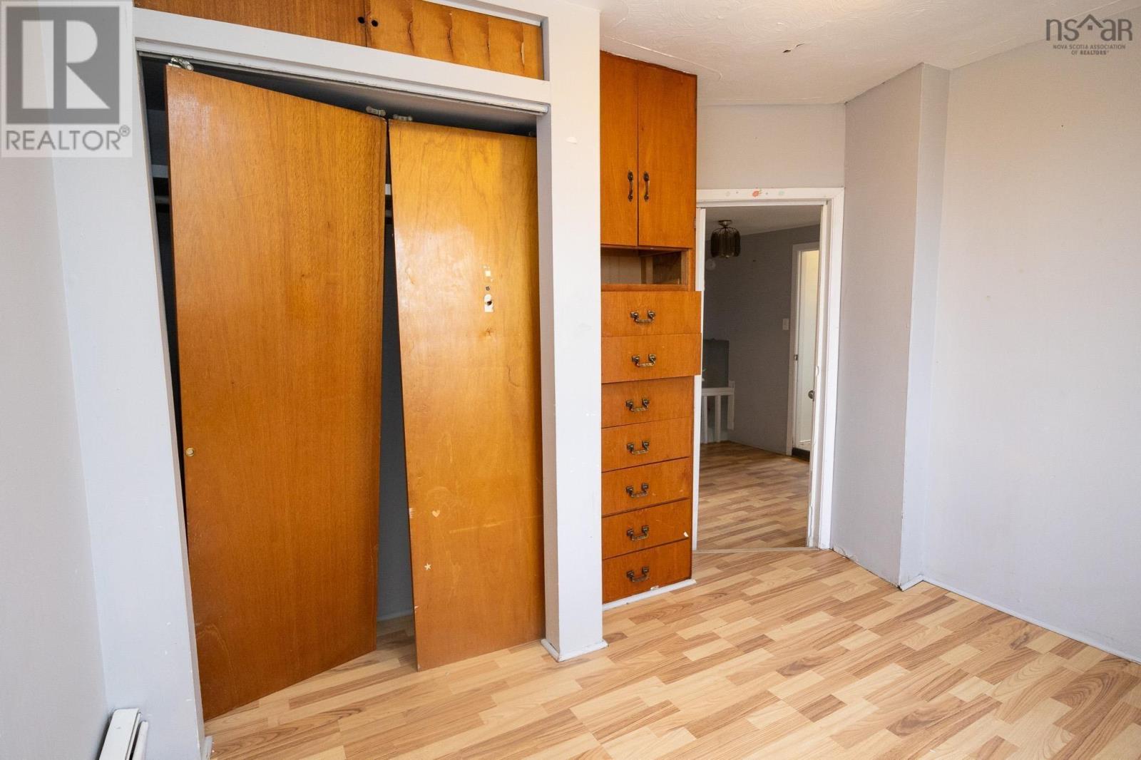 19 Tenth Street, Glace Bay, Nova Scotia  B1A 4L6 - Photo 19 - 202501293