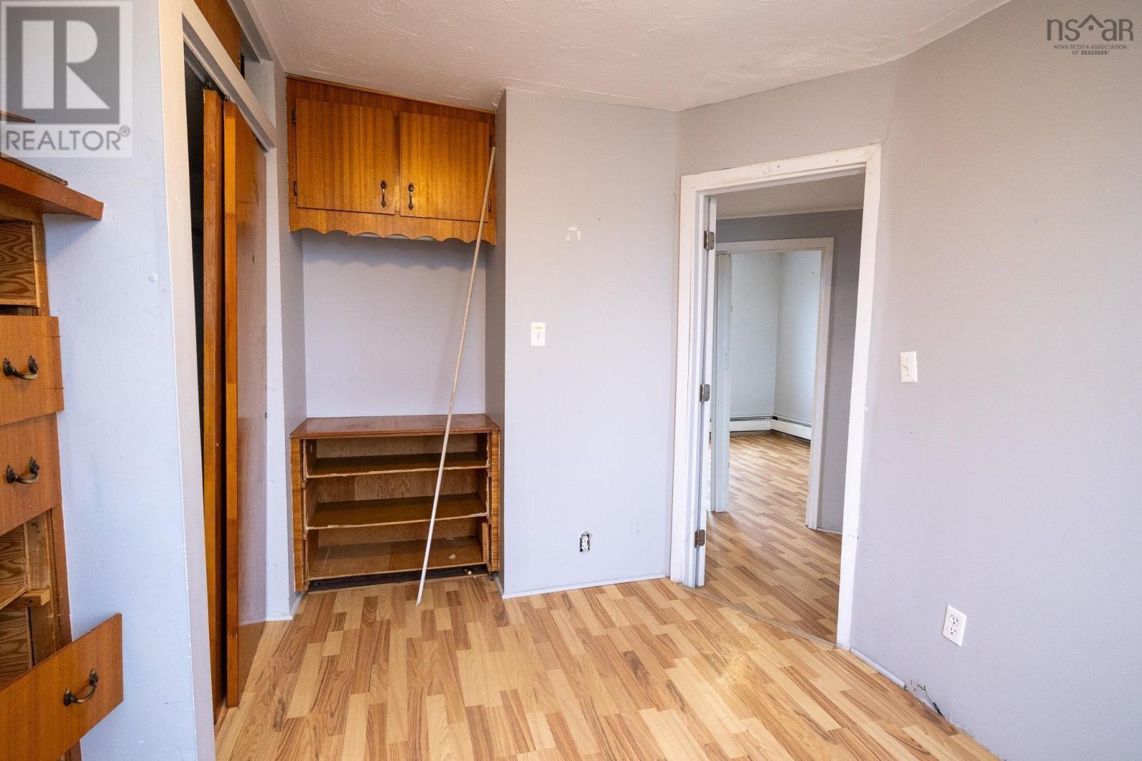 19 Tenth Street, Glace Bay, Nova Scotia  B1A 4L6 - Photo 20 - 202501293