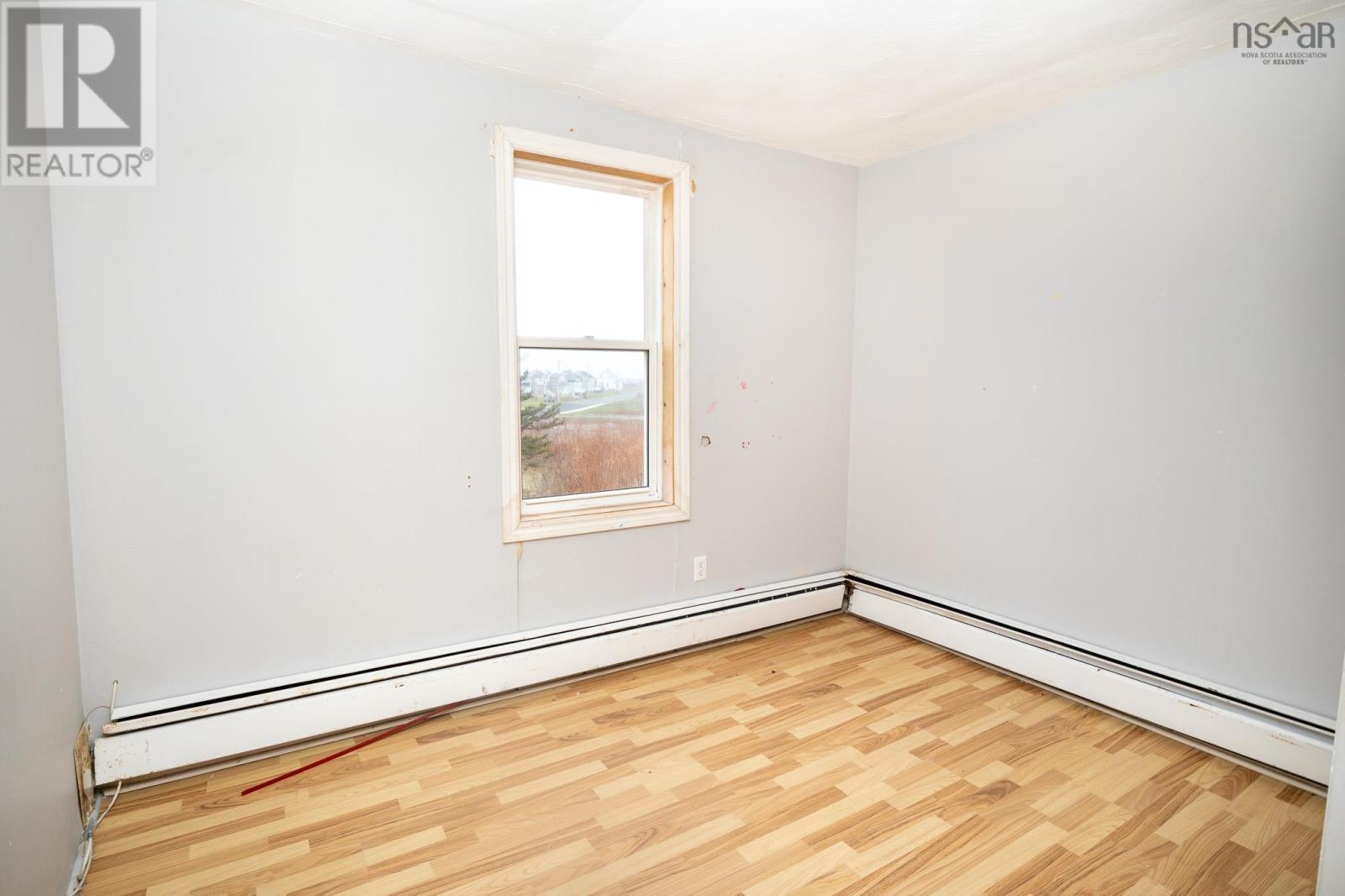 19 Tenth Street, Glace Bay, Nova Scotia  B1A 4L6 - Photo 21 - 202501293