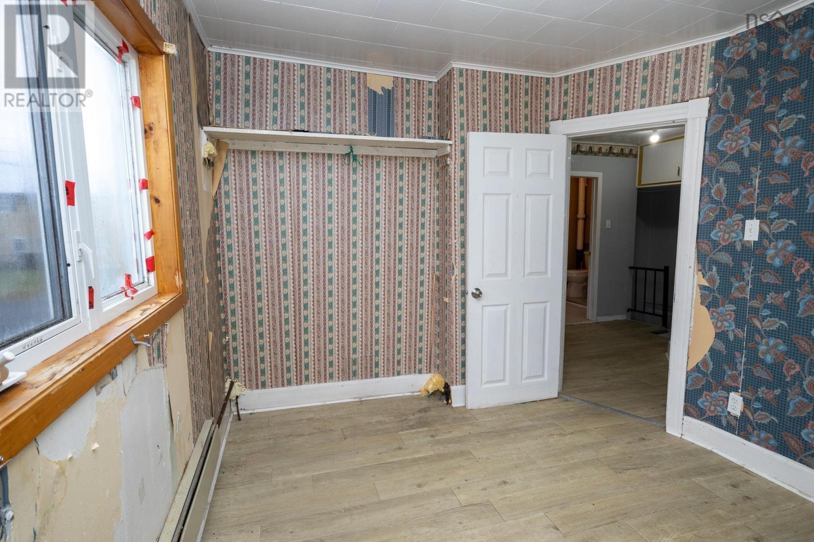 21 Tenth Street, Glace Bay, Nova Scotia  B1A 4L6 - Photo 19 - 202501295