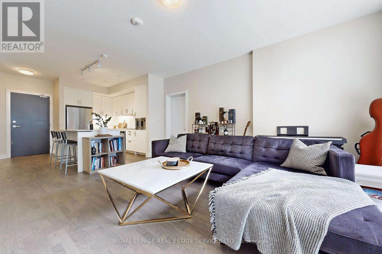 Property at 135 - 1575 LAKESHORE ROAD W image 4