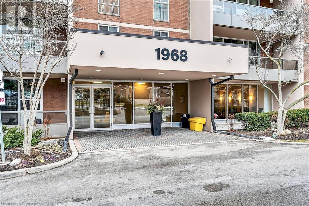 Property at 1968 MAIN Street W Unit# 409 image 3