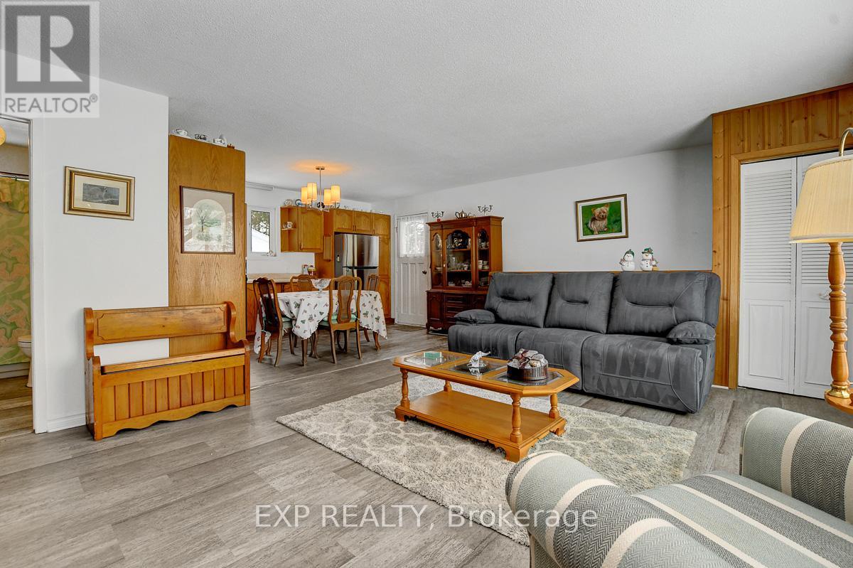 115 Craig's Lane, Drummond/north Elmsley, Ontario  K7C 4L2 - Photo 6 - X11933450