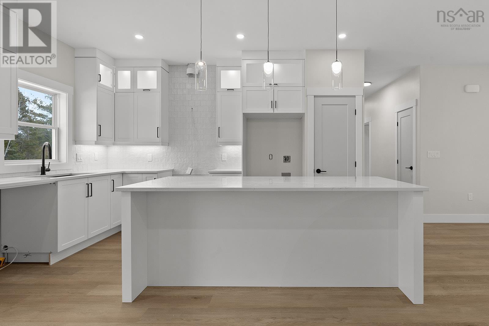 96 Diamond Lane, Middle Sackville, Nova Scotia  B4E 3H5 - Photo 12 - 202500469