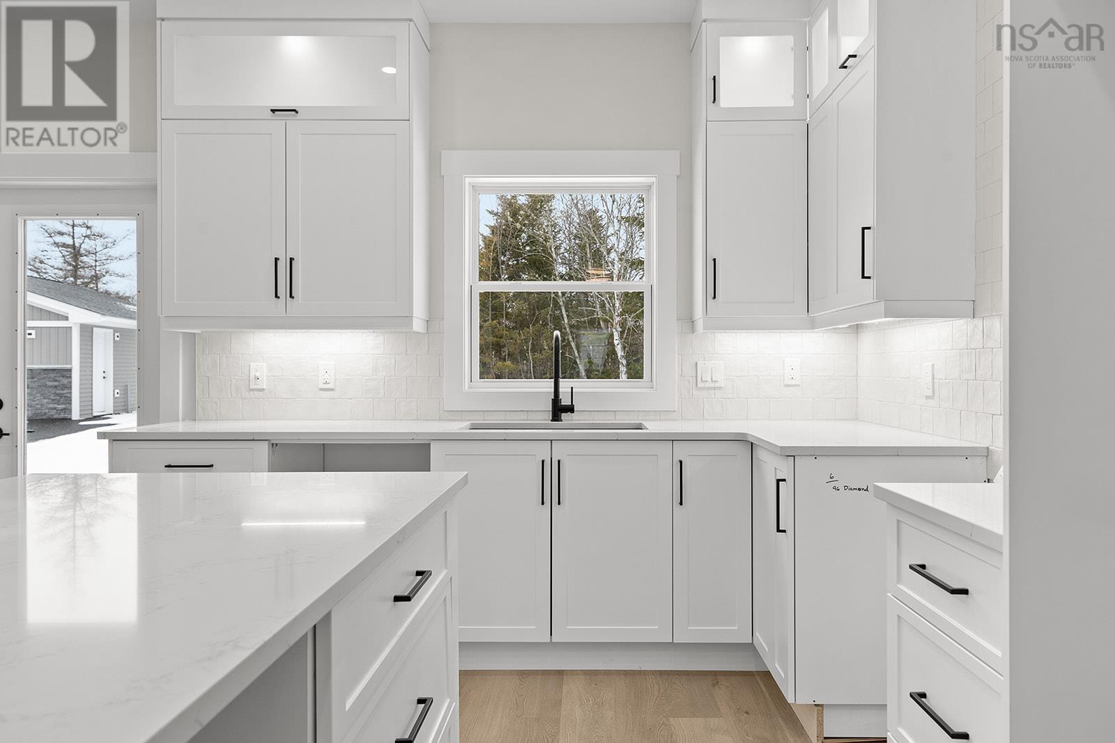 96 Diamond Lane, Middle Sackville, Nova Scotia  B4E 3H5 - Photo 16 - 202500469