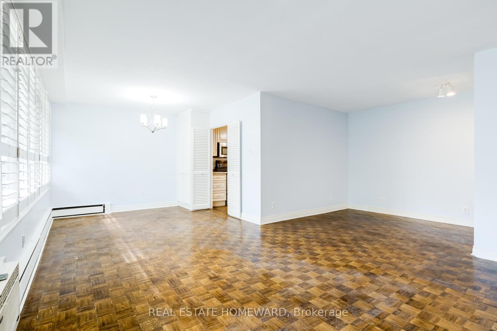 501 - 581 Avenue Road, Toronto, Ontario  M4V 2K4 - Photo 9 - C11933376