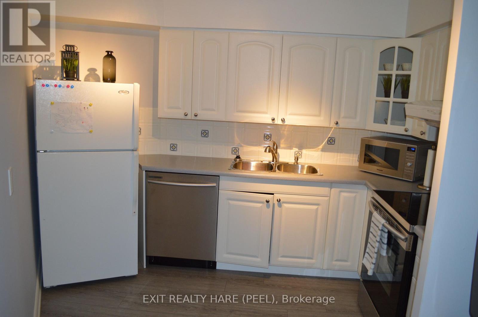 1108 - 250 Queens Quay W, Toronto, Ontario  M5J 2N2 - Photo 11 - C11933397