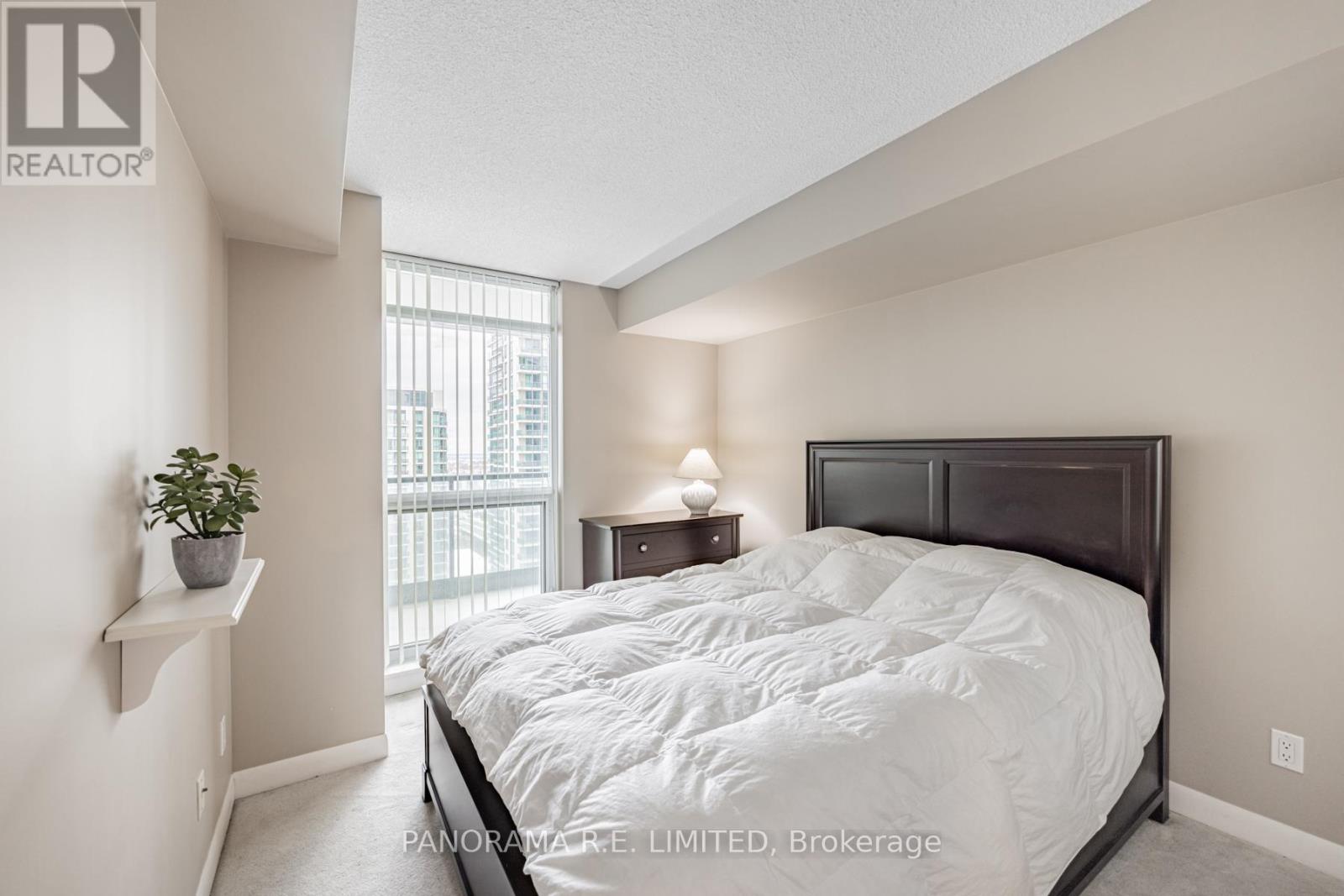 2201 - 235 Sherway Gardens Road, Toronto, Ontario  M9C 0A2 - Photo 14 - W11933387