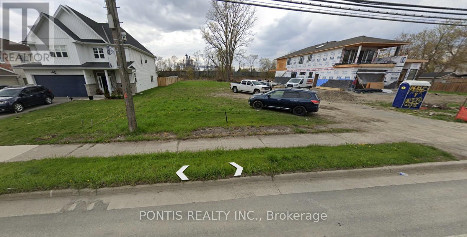 336 Beach Boulevard, Hamilton (Hamilton Beach), Ontario  L8H 6W2 - Photo 4 - X11933403