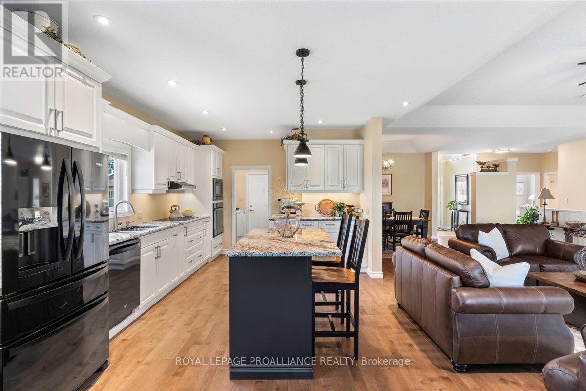 36 Dorchester Drive, Prince Edward County, Ontario  K0K 3L0 - Photo 23 - X11933502
