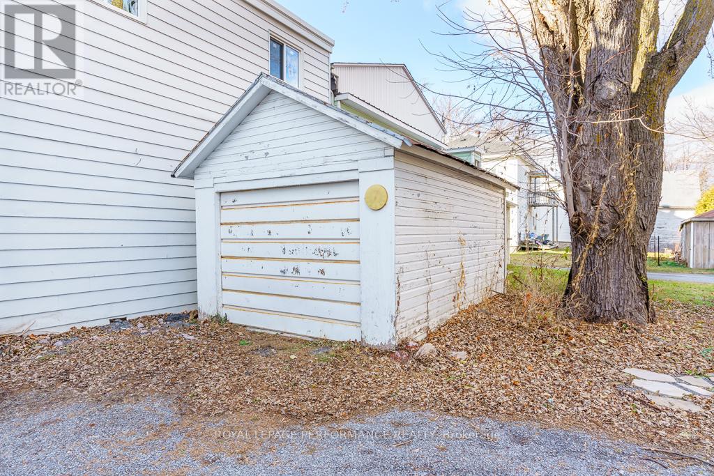 40 Front Street, North Stormont, Ontario  K0C 1K0 - Photo 7 - X11933637