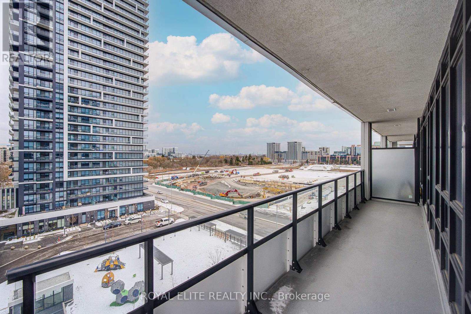 801 - 38 Water Walk Drive, Markham, Ontario  L3R 6M8 - Photo 15 - N11933533