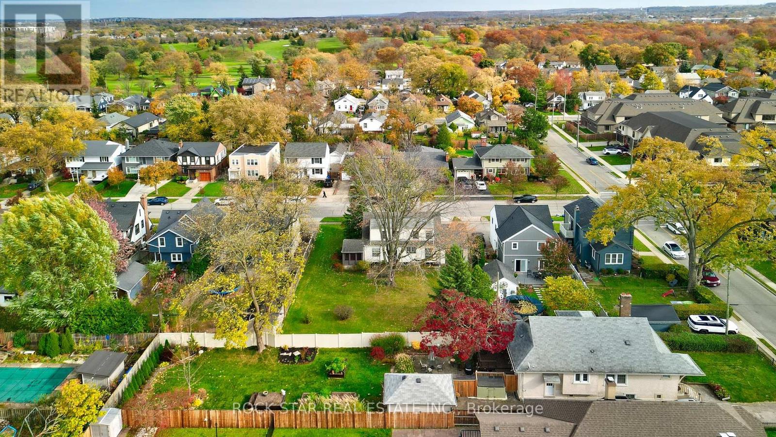 Property at 80 SOUTH DRIVE image 2